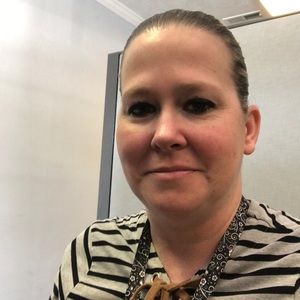 Meet your Posher, Sandy